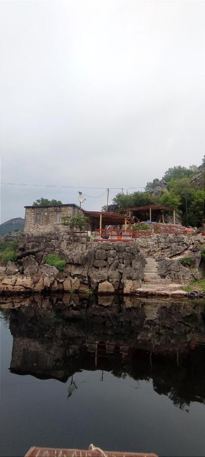 Old House, Skadar Lake Cetinje Luaran gambar