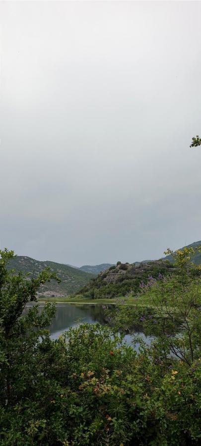 Old House, Skadar Lake Cetinje Luaran gambar